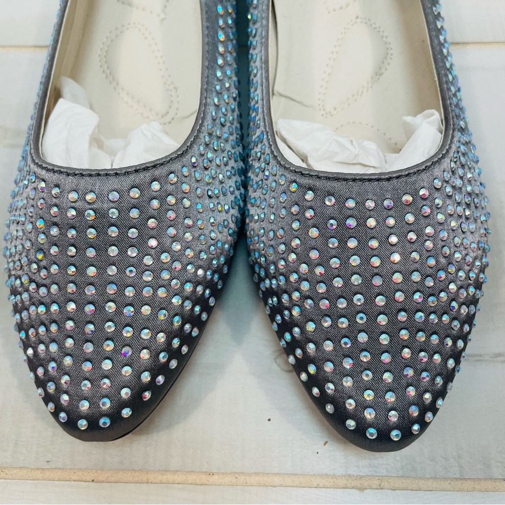 NEW Mark Silver Stud Slip On Shoes, Sz 8 - Picture 7 of 9